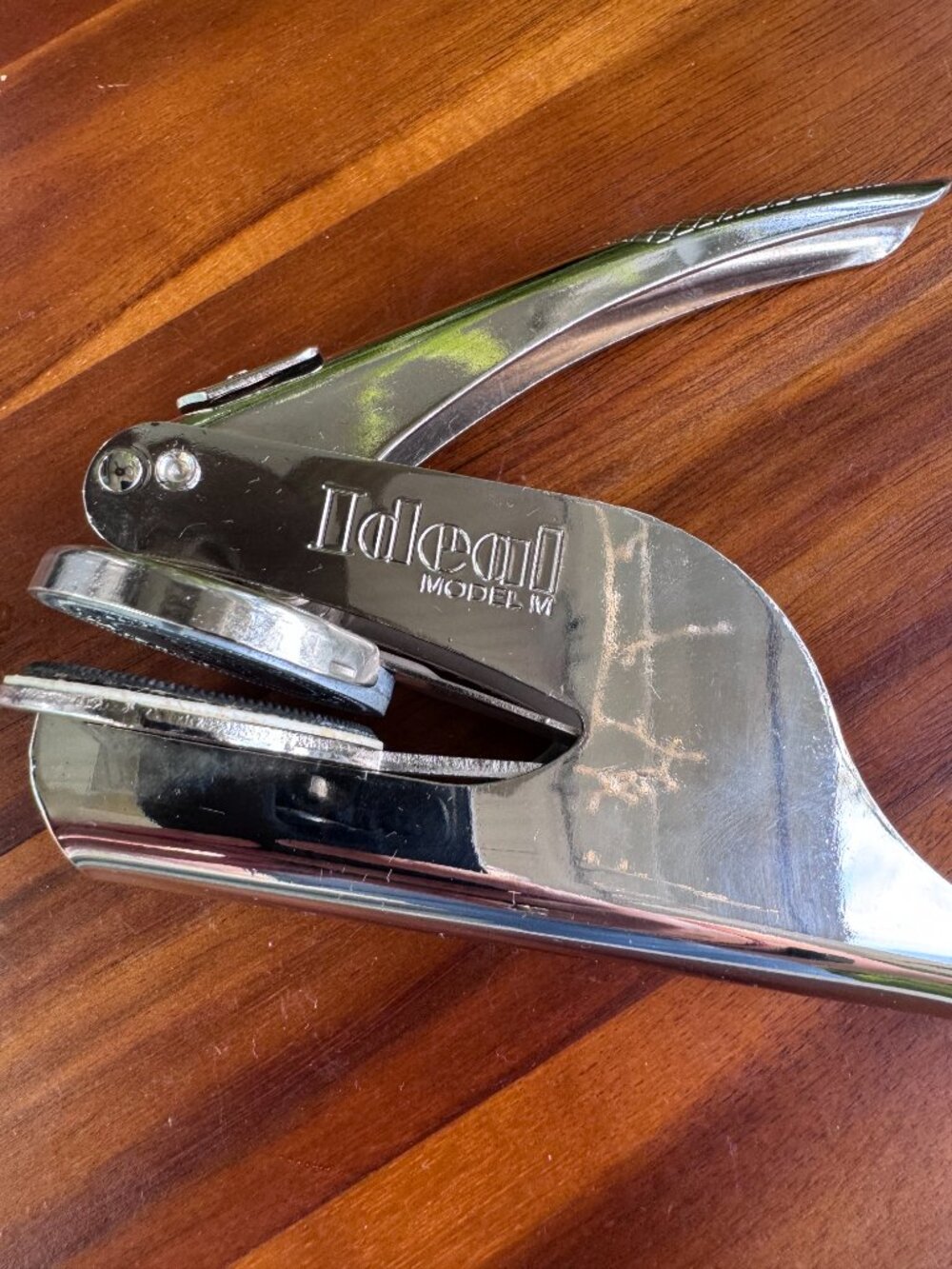 Vintage "Ideal Model M" Silver Metal Pocket Seal Embosser